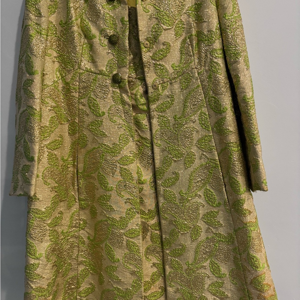 Incredible Vintage 50’s, 60’s Metallic Brocade Dress and Coat Set - Picture 8 of 16